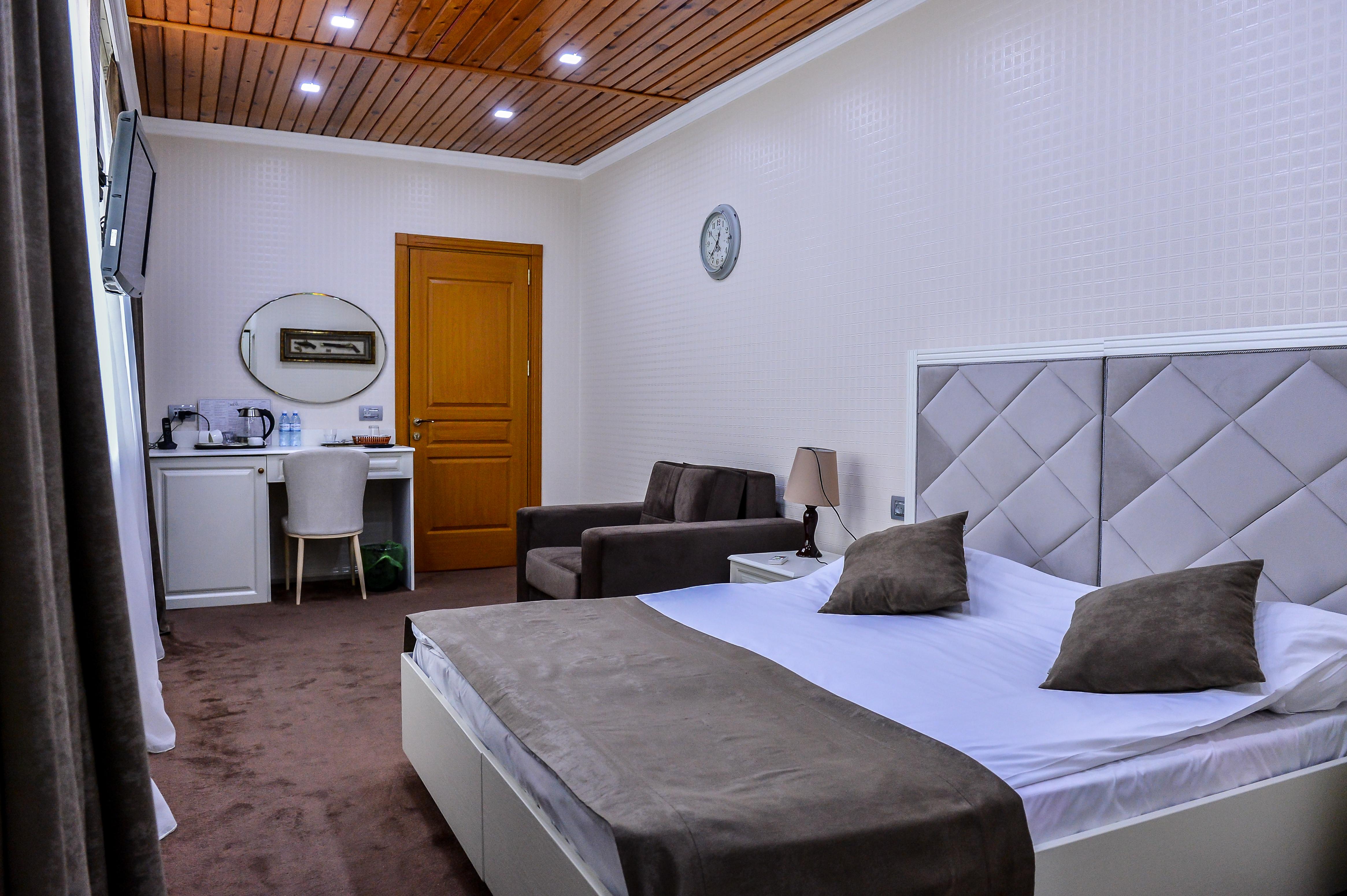 East Legend Hotel